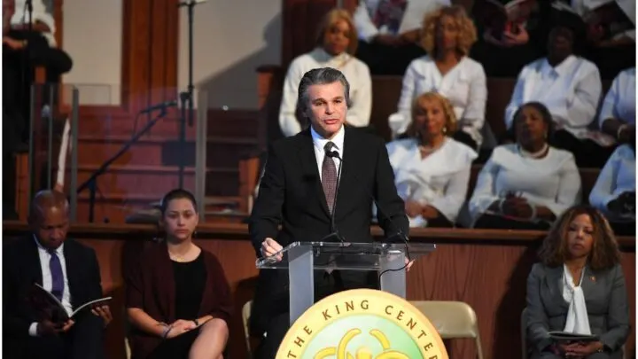 Jentezen Franklin - Net Worth, Salary, Bio, Wife