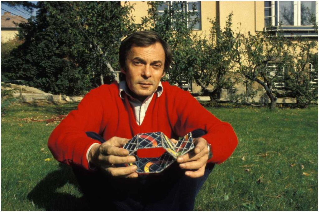 Ernő Rubik - Net Worth, Wife (Ágnes Hégely), Biography - Famous People