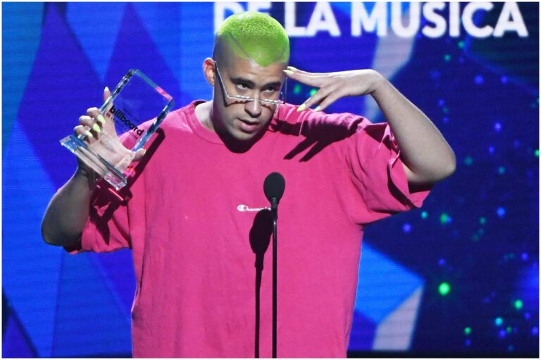 Bad Bunny - Net Worth, Bio, Albums, Girlfriend? - Famous ...