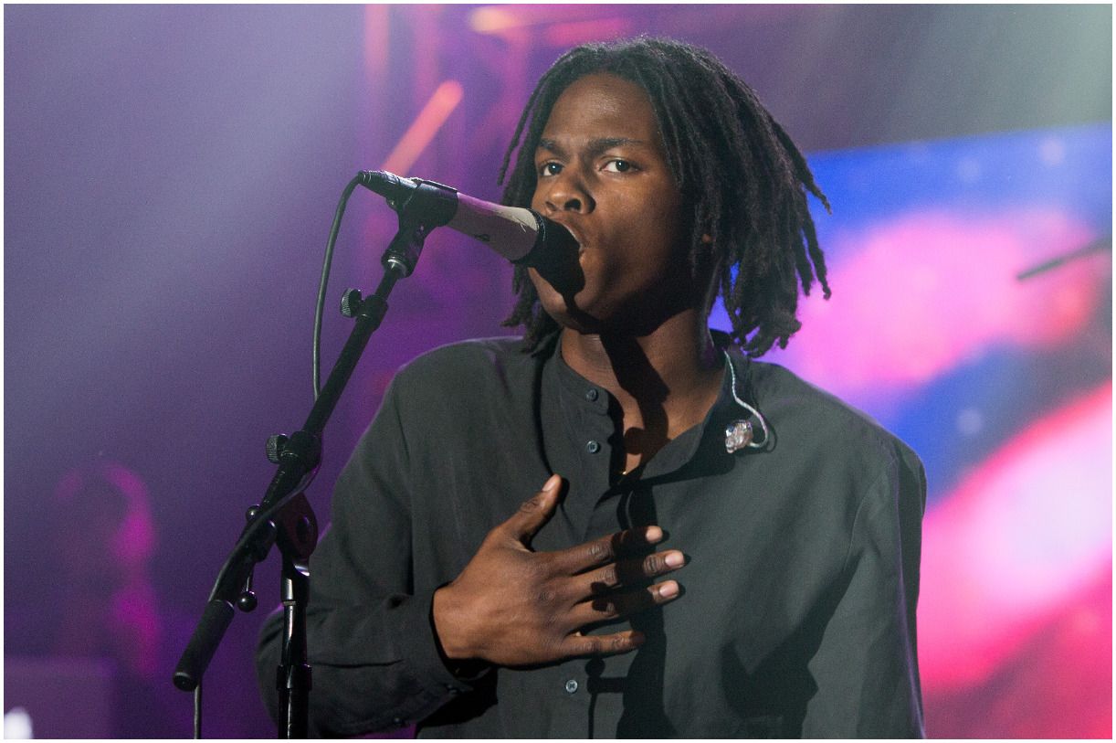 Daniel Caesar Net Worth Girlfriend Famous People Today