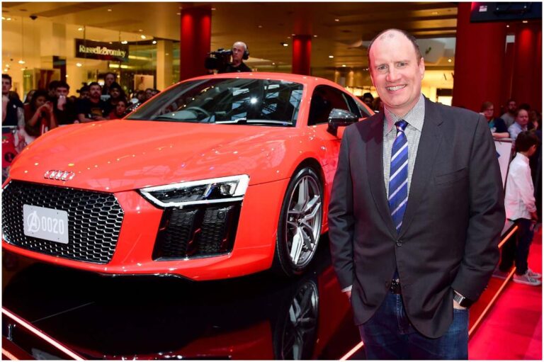 Kevin feige Kevin Feige - Net Worth, Wife (Caitlin Feige), Biography - Famous