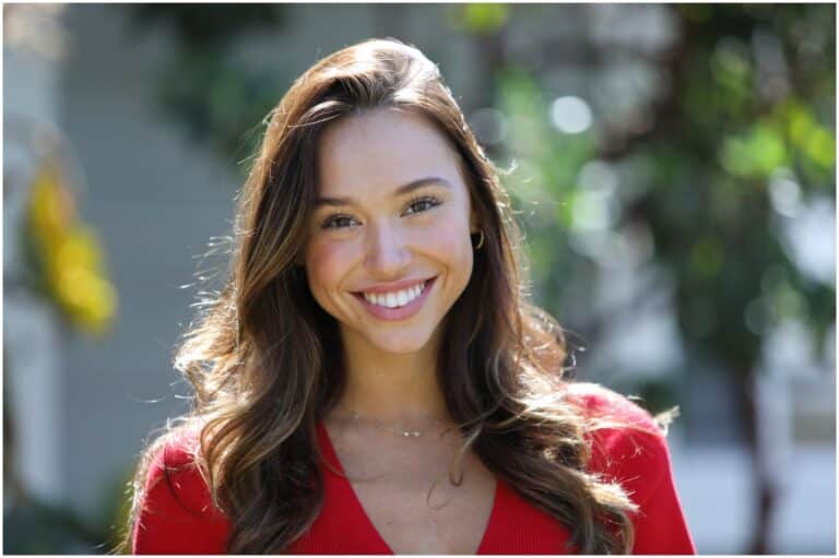 Alexis Ren Net Worth | Boyfriend - Famous People Today