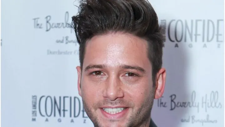 Josh Flagg - Net Worth, Biography, Grandmother, Wedding, Million Dollar Listing