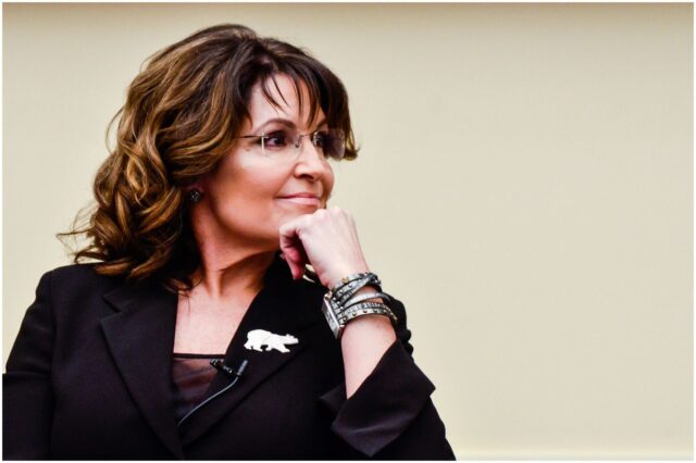 10 Famous People Who Went To Community College (Sarah Palin)