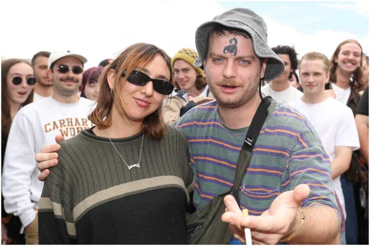 How Tall Is Mac Demarco