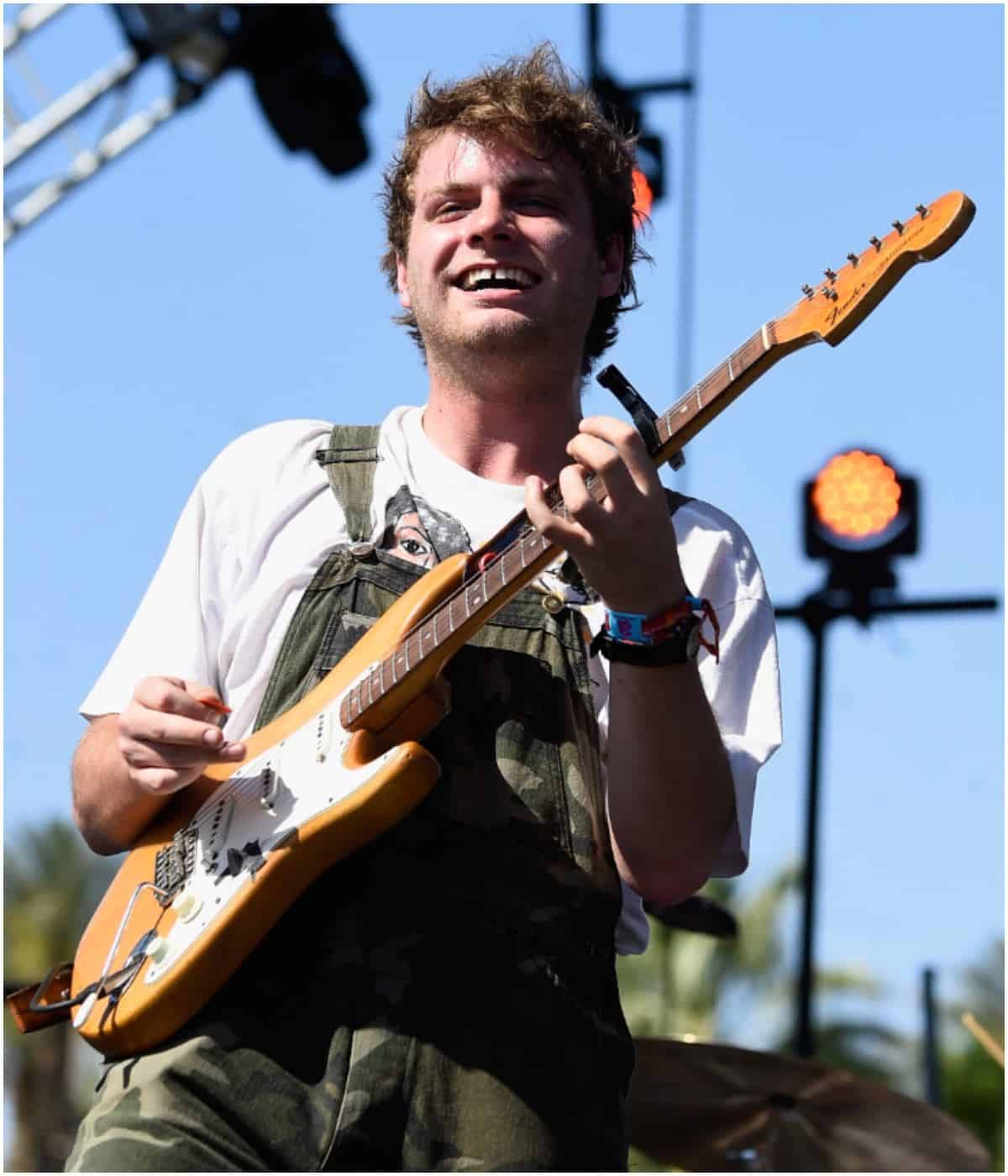 what is the net worth of Mac DeMarco