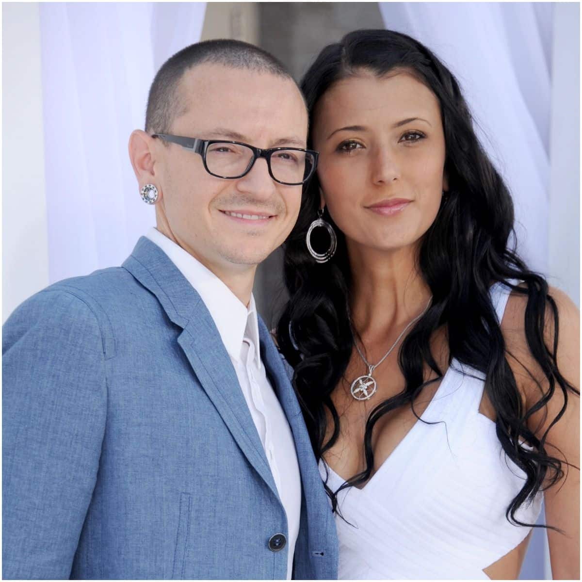 Chester Bennington Net Worth Wife Tattoo Bio Famous People Today