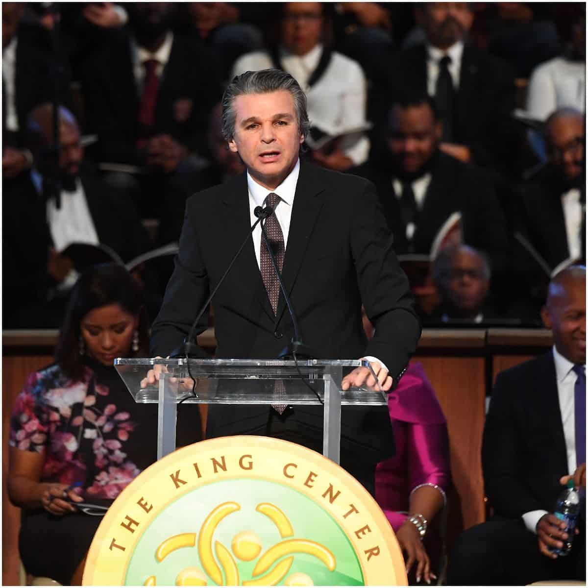 what is the net worth of Jentezen Franklin