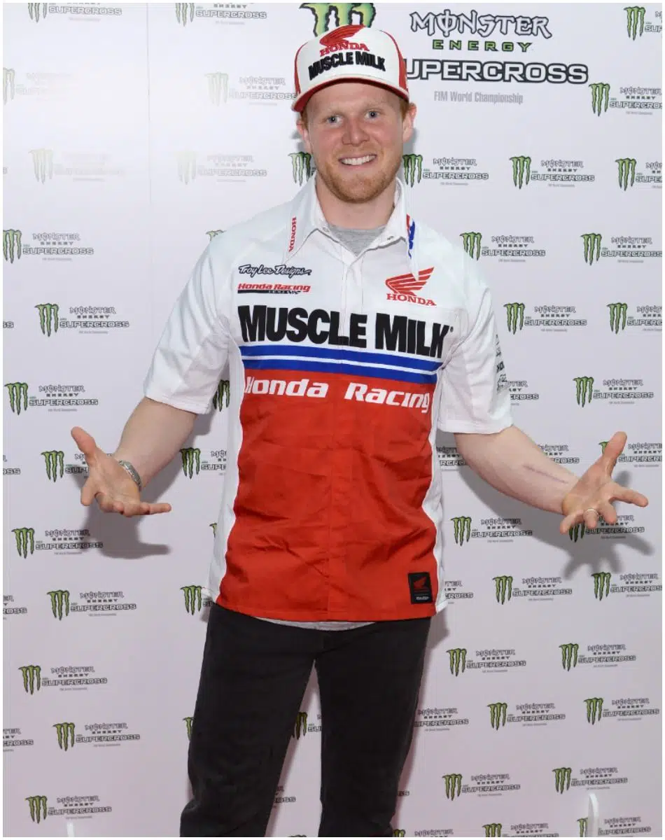 what is the net worth of Trey Canard