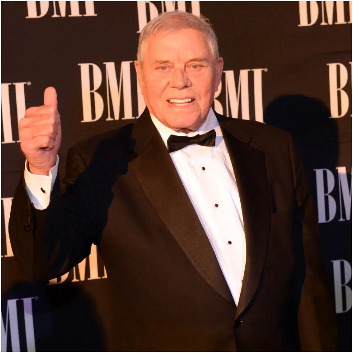 what is the net worth of Tom T. Hall