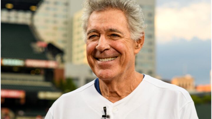Barry Williams Net Worth 2020 Wife, Age, Biography