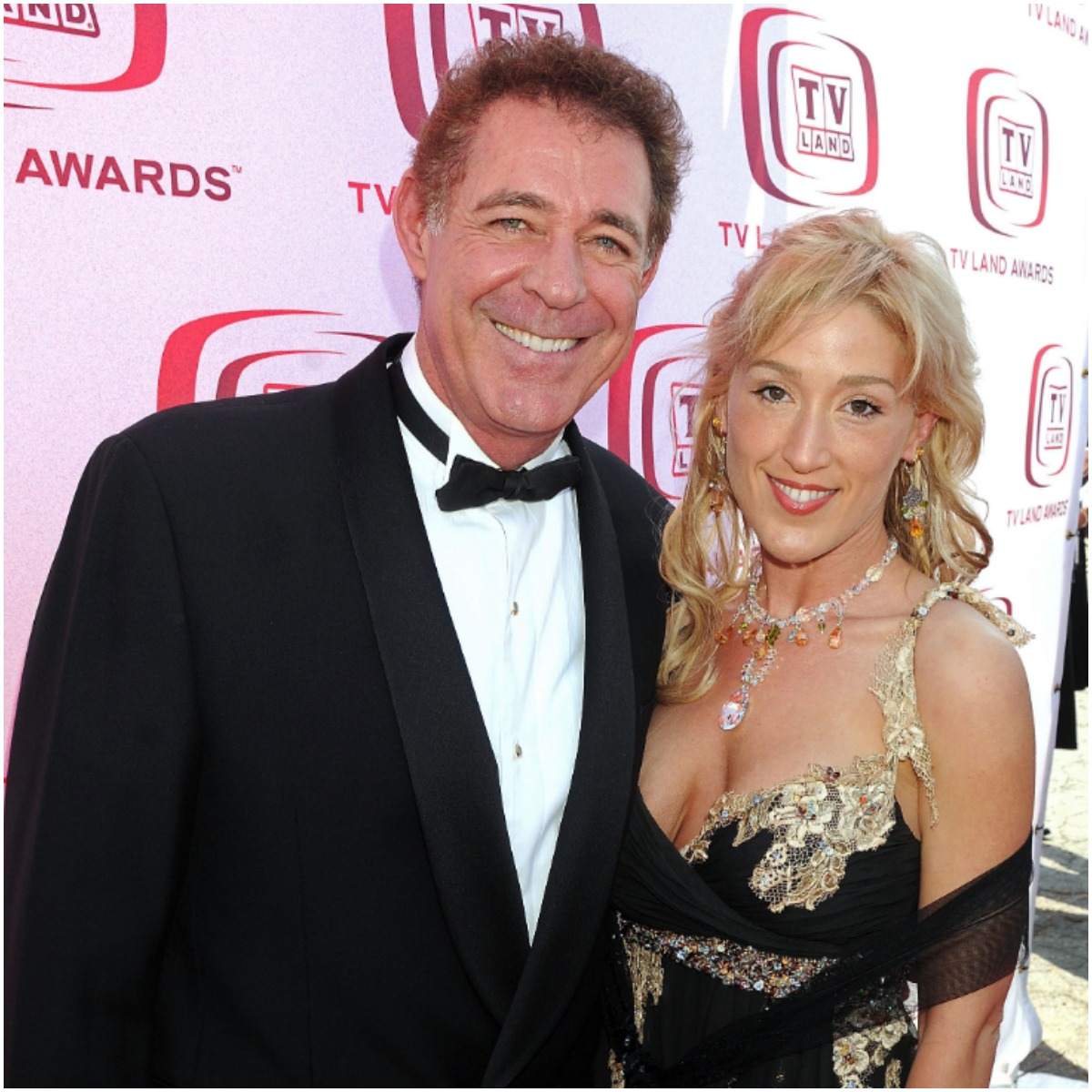 Barry Williams with his girlfriend Elizabeth Kennedy