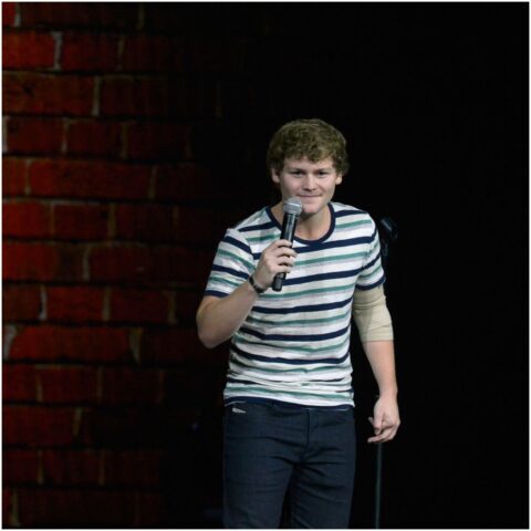 Drew Lynch Net Worth - Famous People Today