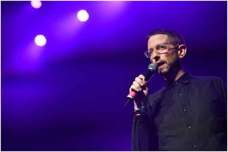 Neal Brennan Net Worth | Girlfriend - Famous People Today