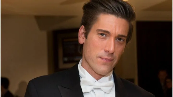 David Muir - Net Worth, Salary, Wife, Gay, Biography