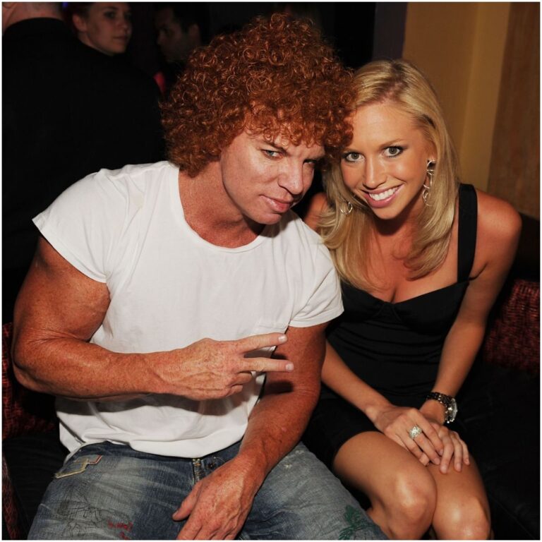 Carrot Top Net Worth 2023 | Girlfriend & Gay? - Famous People Today