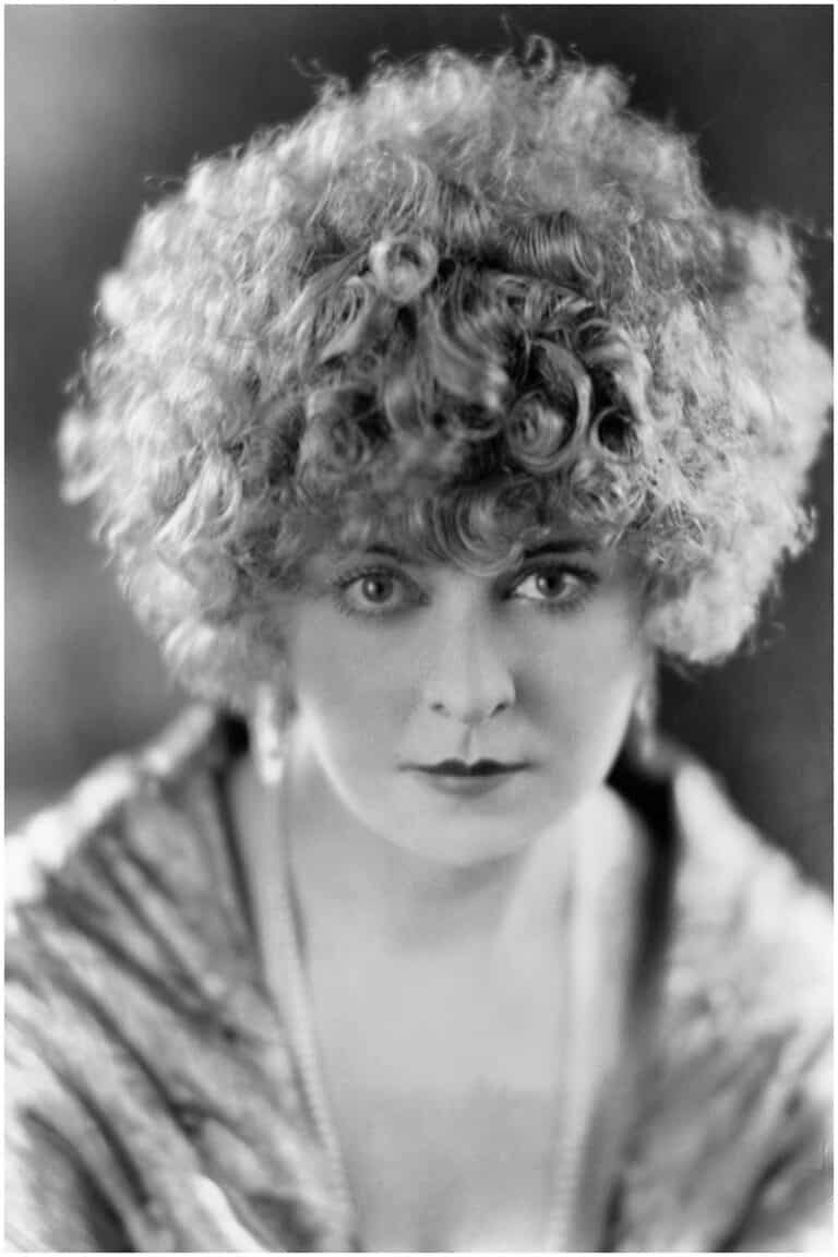 14 Famous People Who Died On Their Birthday - Famous People Today