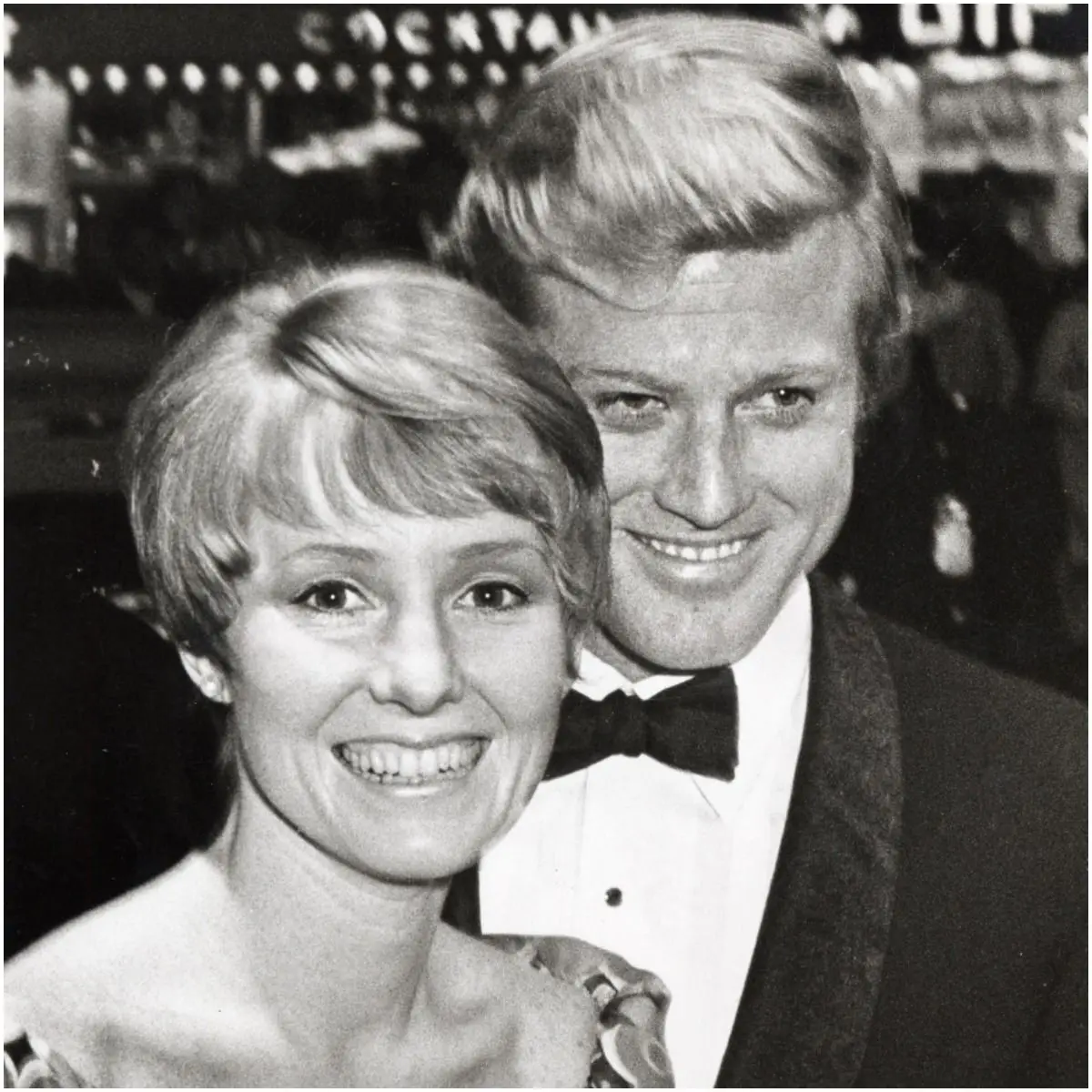 Robert Redford and wife Lola Van Wagenen
