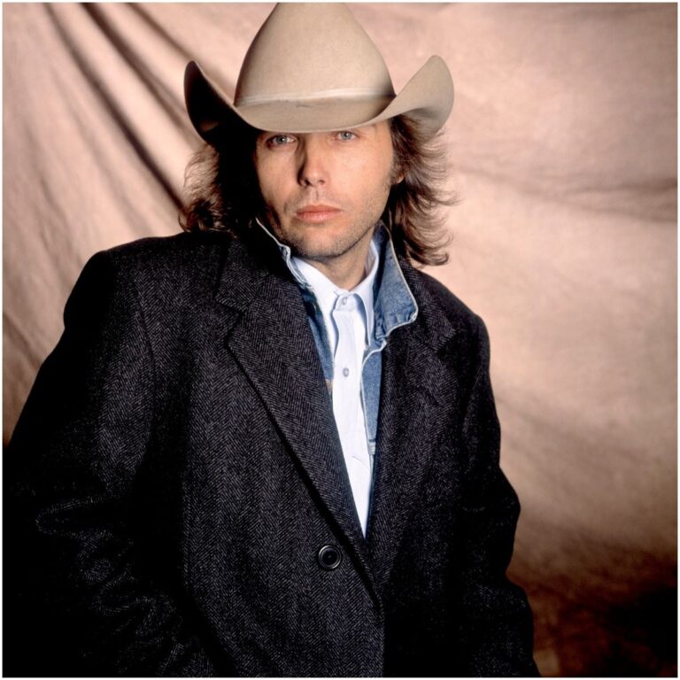 Dwight Yoakam Net Worth 2024