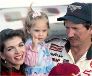 Taylor Nicole Earnhardt Net Worth Husband - Famous People Today
