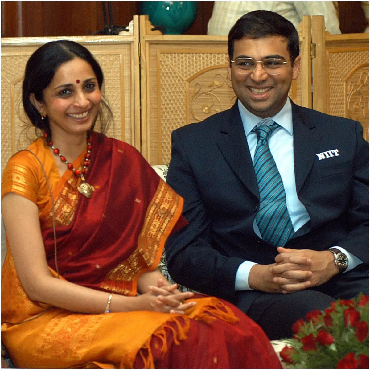 Chennai: 11.12.08. World Chess Champion, Viswanathan Anand seen with his  wife Aruna Anand during his