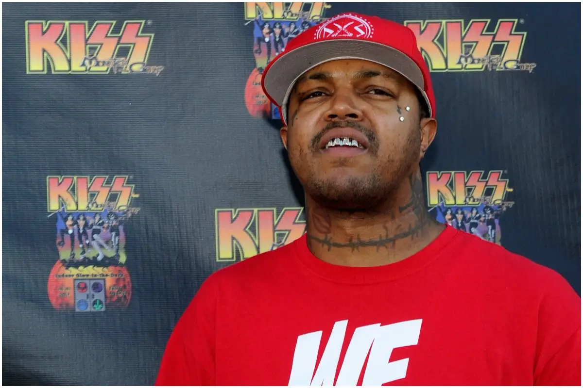 What happened to DJ Paul's right arm Is DJ Paul married