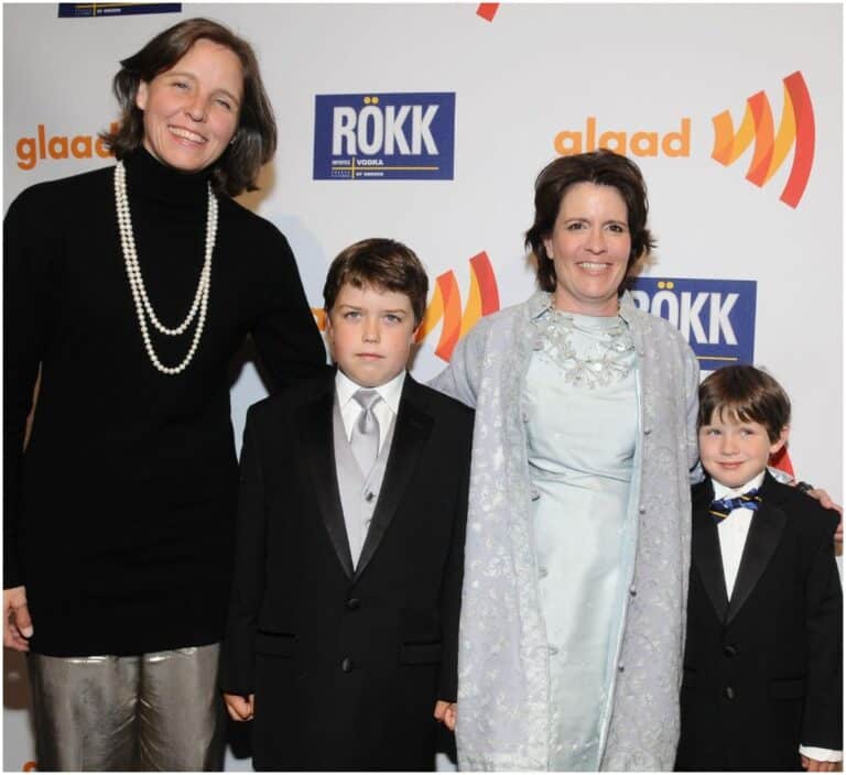 Kara Swisher Net Worth | Wife - Famous People Today