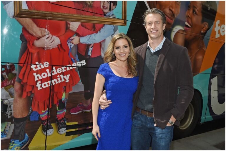 The Holderness Family Net Worth Famous People Today