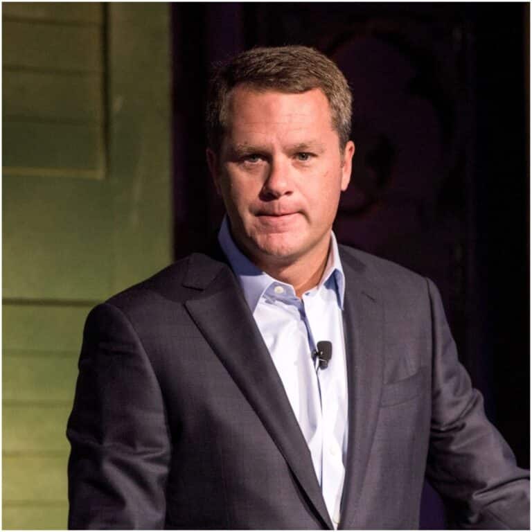 Doug McMillon Net Worth - How Rich is the CEO of Walmart? - Famous