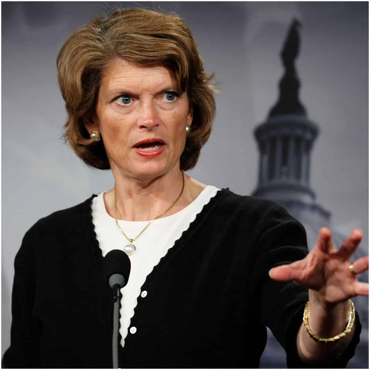 what is the net worth of Lisa Murkowski