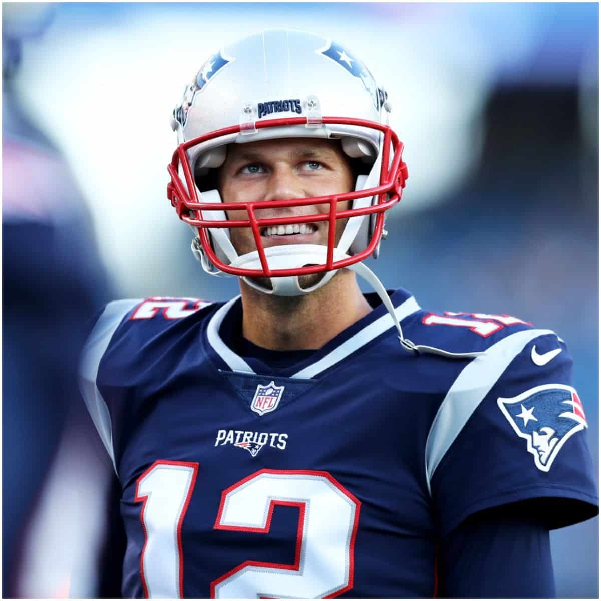 what is the net worth of Tom Brady