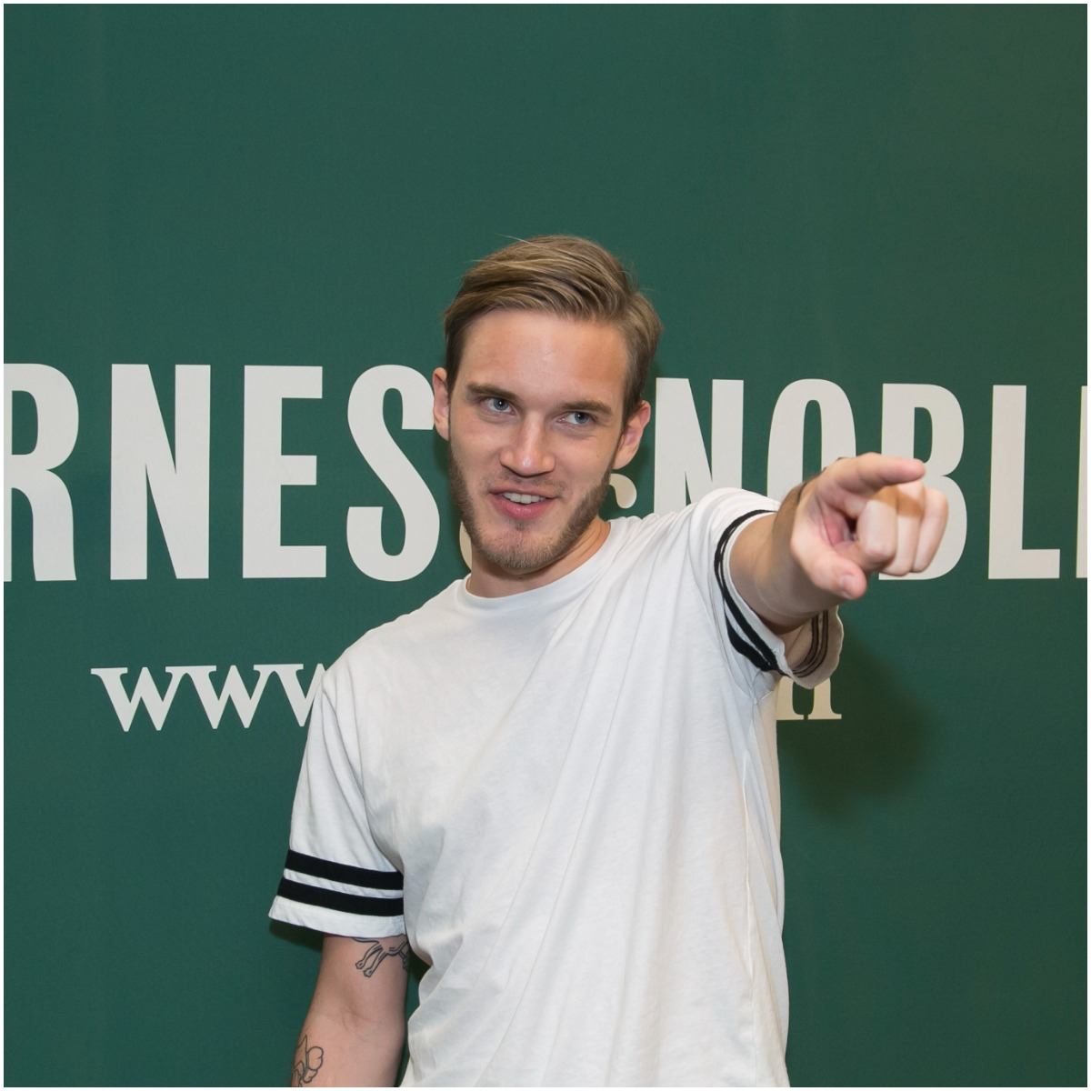 what is the net worth of PewDiePie