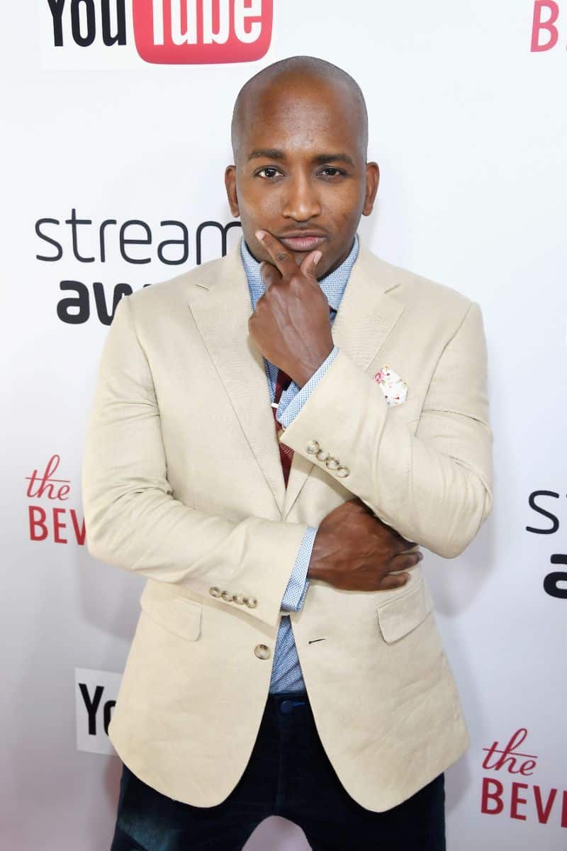 what is the net worth of Swoozie
