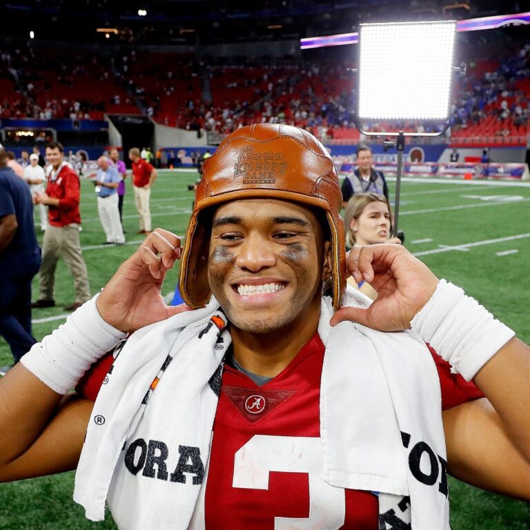 Tua Tagovailoa Net Worth & Salary Famous People Today