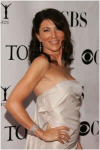 Eve Best Net Worth & Boyfriend - Famous People Today