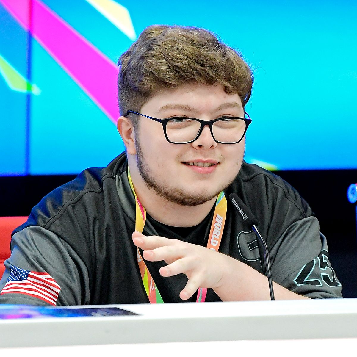 Aydan Net Worth - How Rich is the eSports Gamer? - Famous People Today