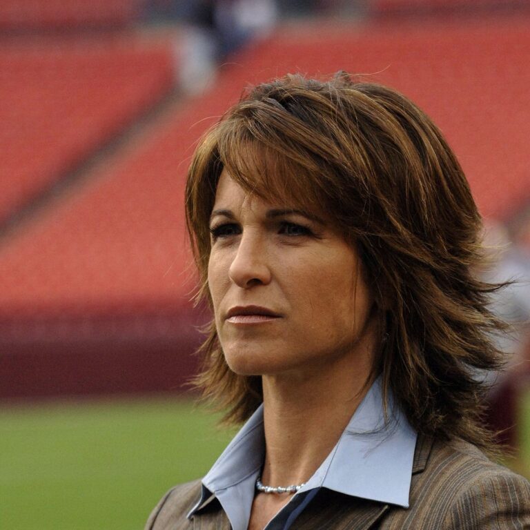 Suzy Kolber Net Worth Husband Famous People Today