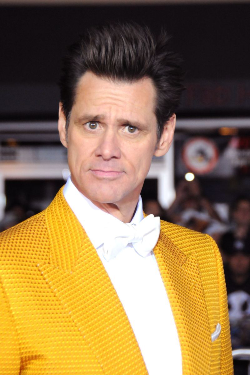 Jim Carrey 'steals show' at Golden Globes