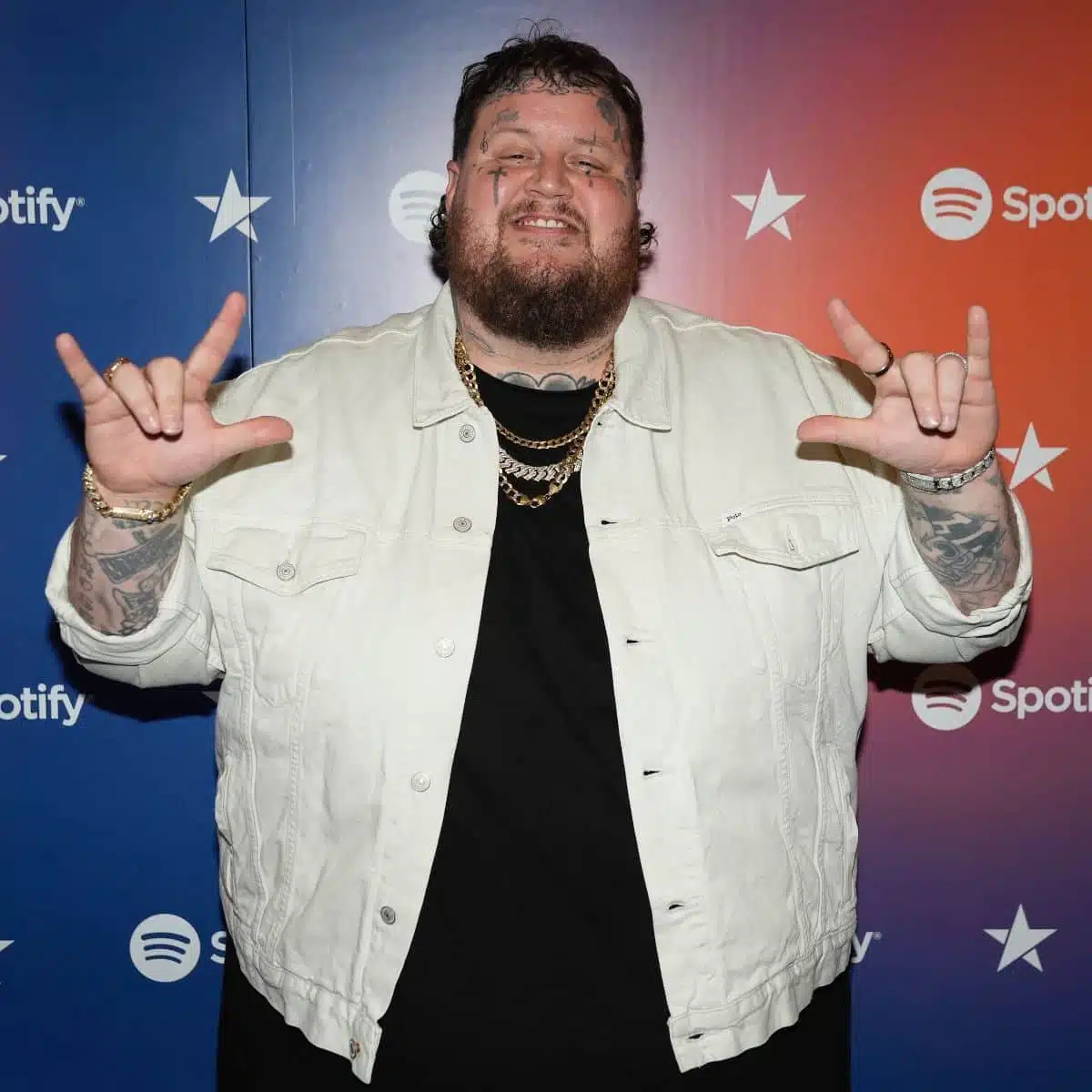 How tall is Jelly Roll? - Famous People Today