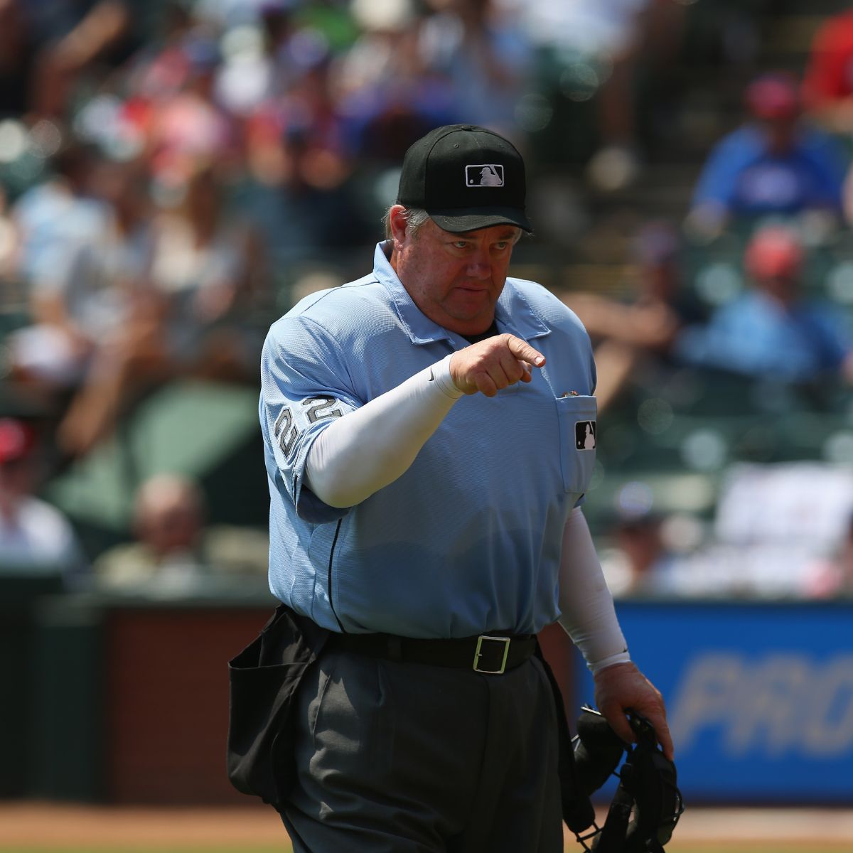 how much does joe west make as an umpire