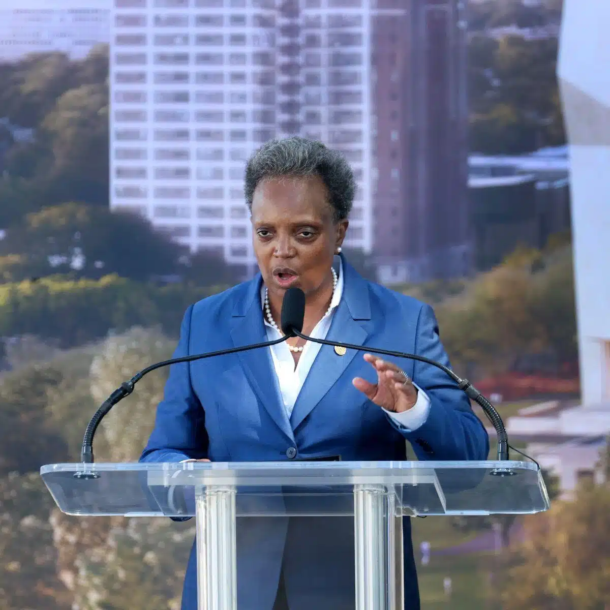 how much is lori lightfoot worth