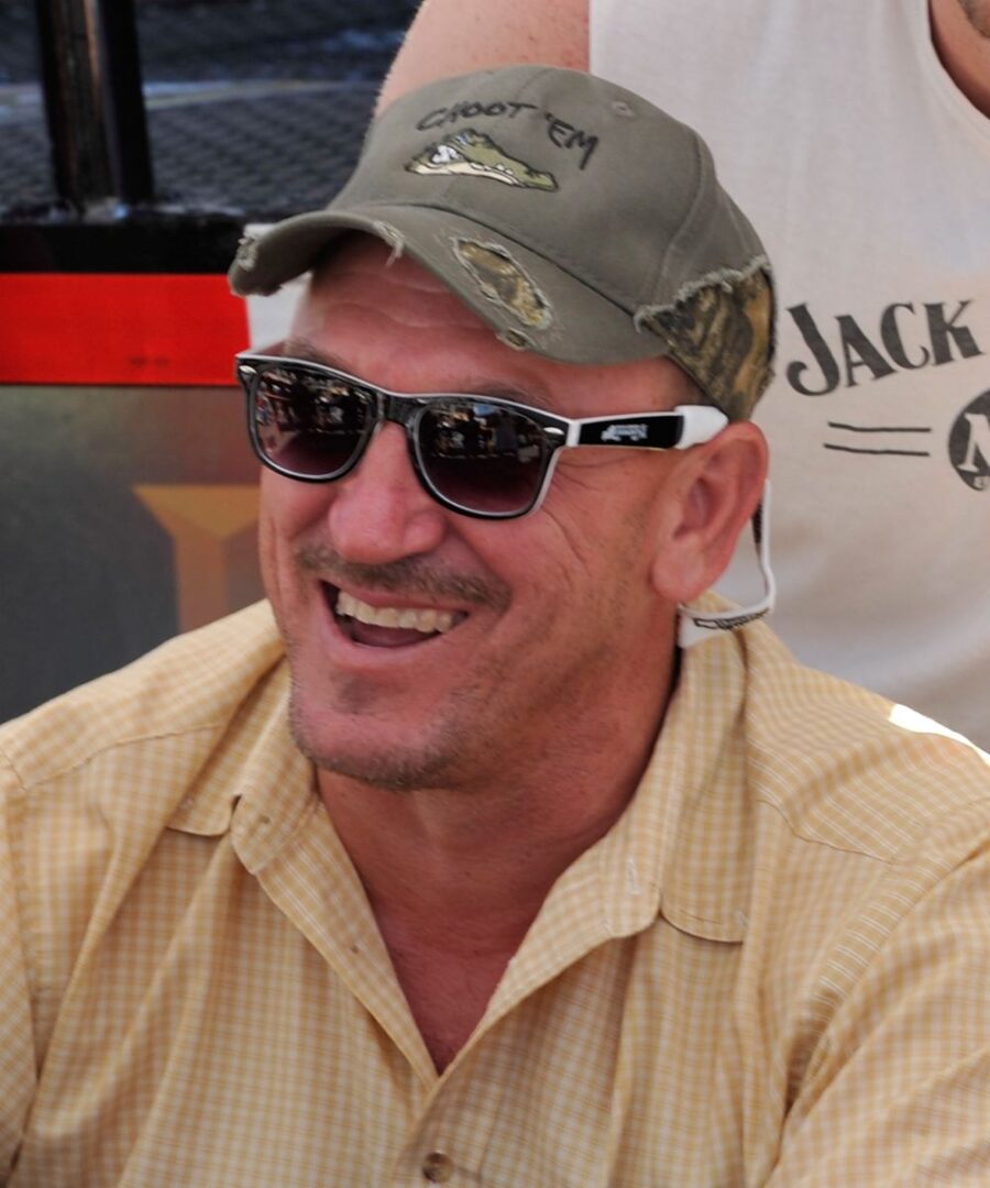 Troy Landry Net Worth & Wife - Famous People Today