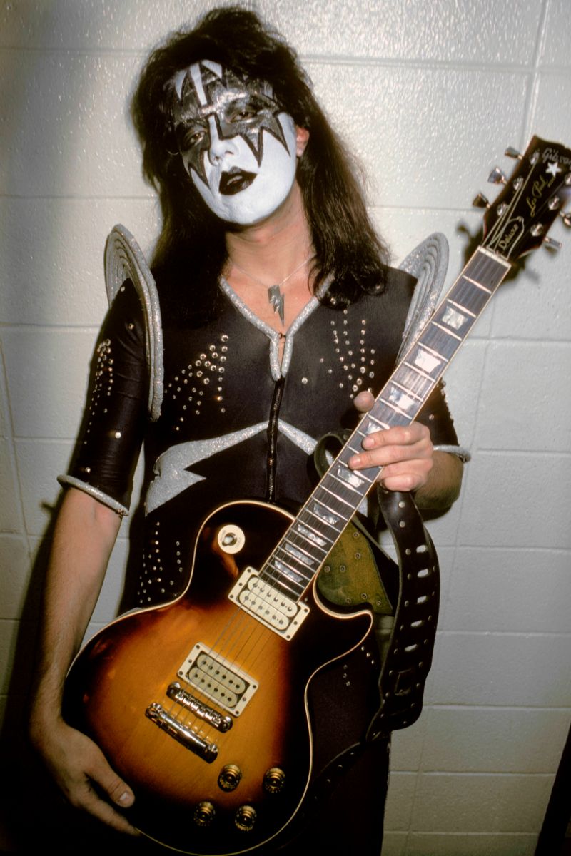kiss guitarist ace frehley
