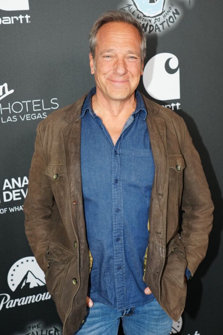 Mike Rowe Net Worth - Latest Update - Famous People Today