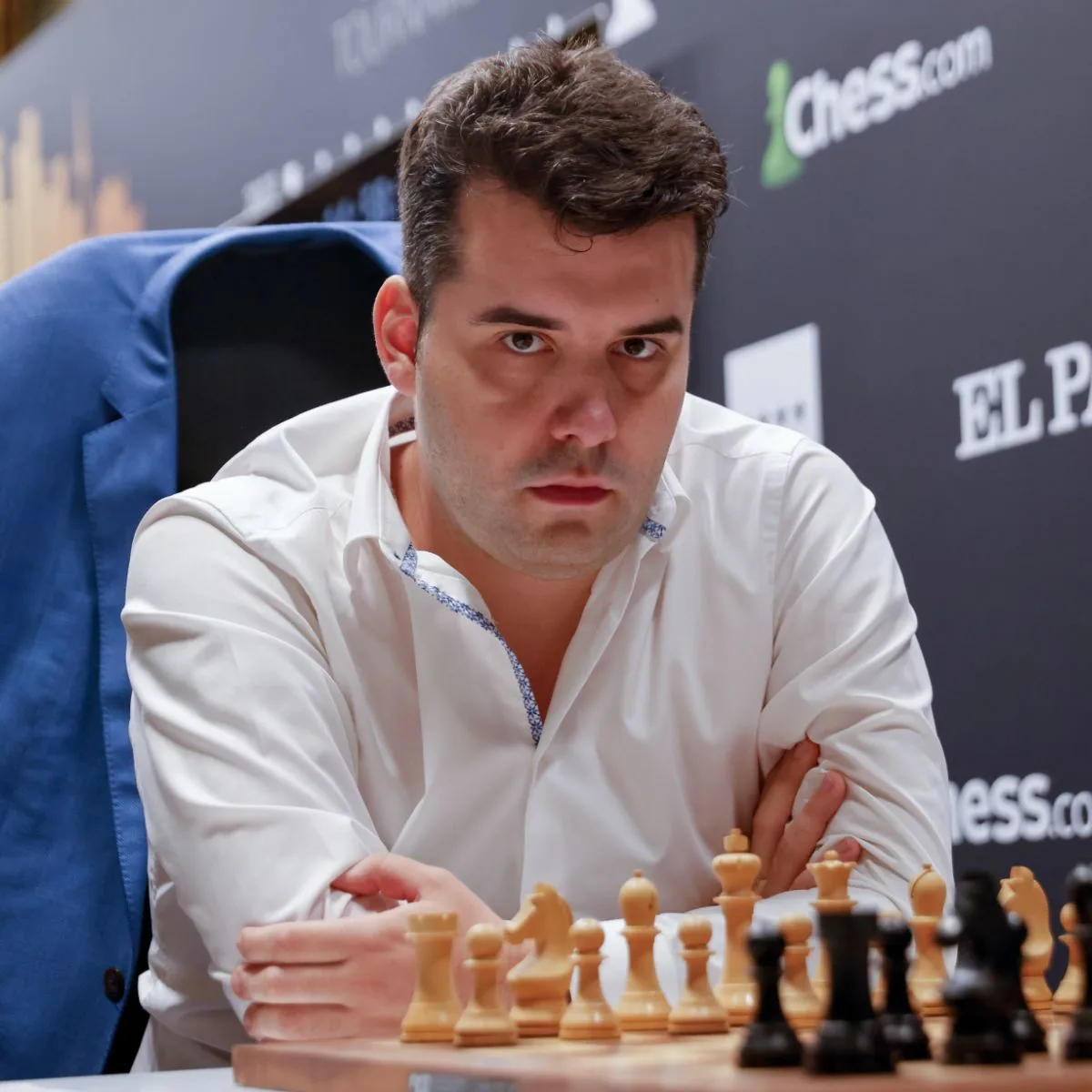 Russian chess grandmaster Ian Nepomniachtchi wife, net worth, married,  records