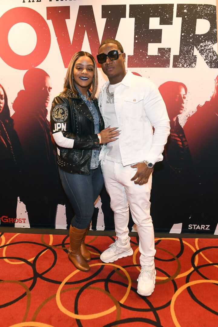 Does Kendra Robinson have a child? - Famous People Today