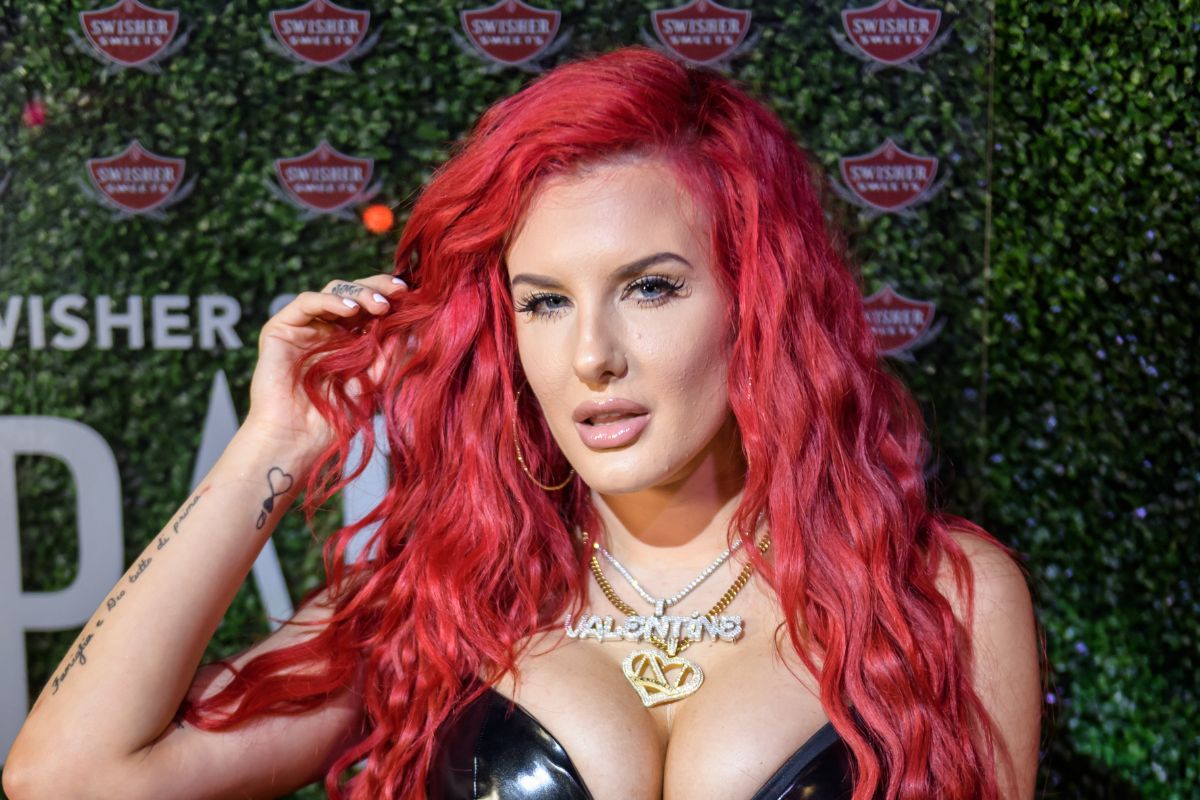 Does Justina Valentine Have Kids? - Famous People Today