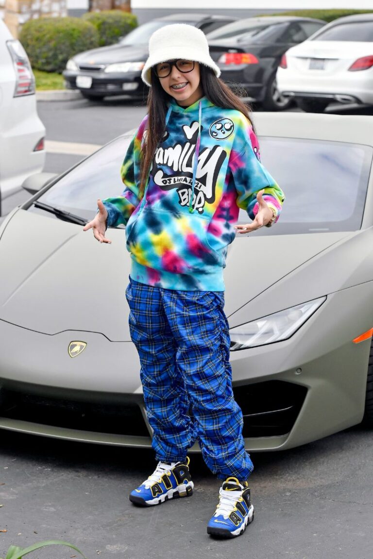 DJ Livia Net Worth Parents Famous People Today