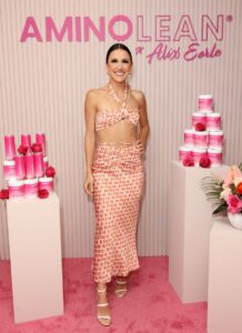 Kat Stickler Net Worth & Boyfriend - Famous People Today