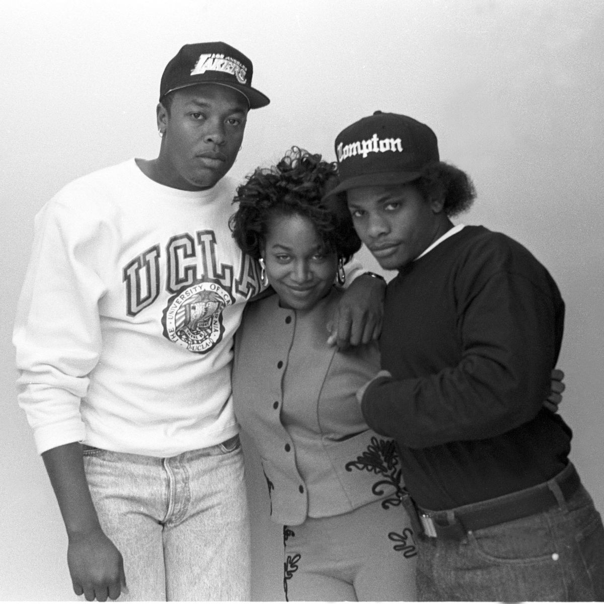 Did Michel’le Have A Baby With Dre? - Famous People Today